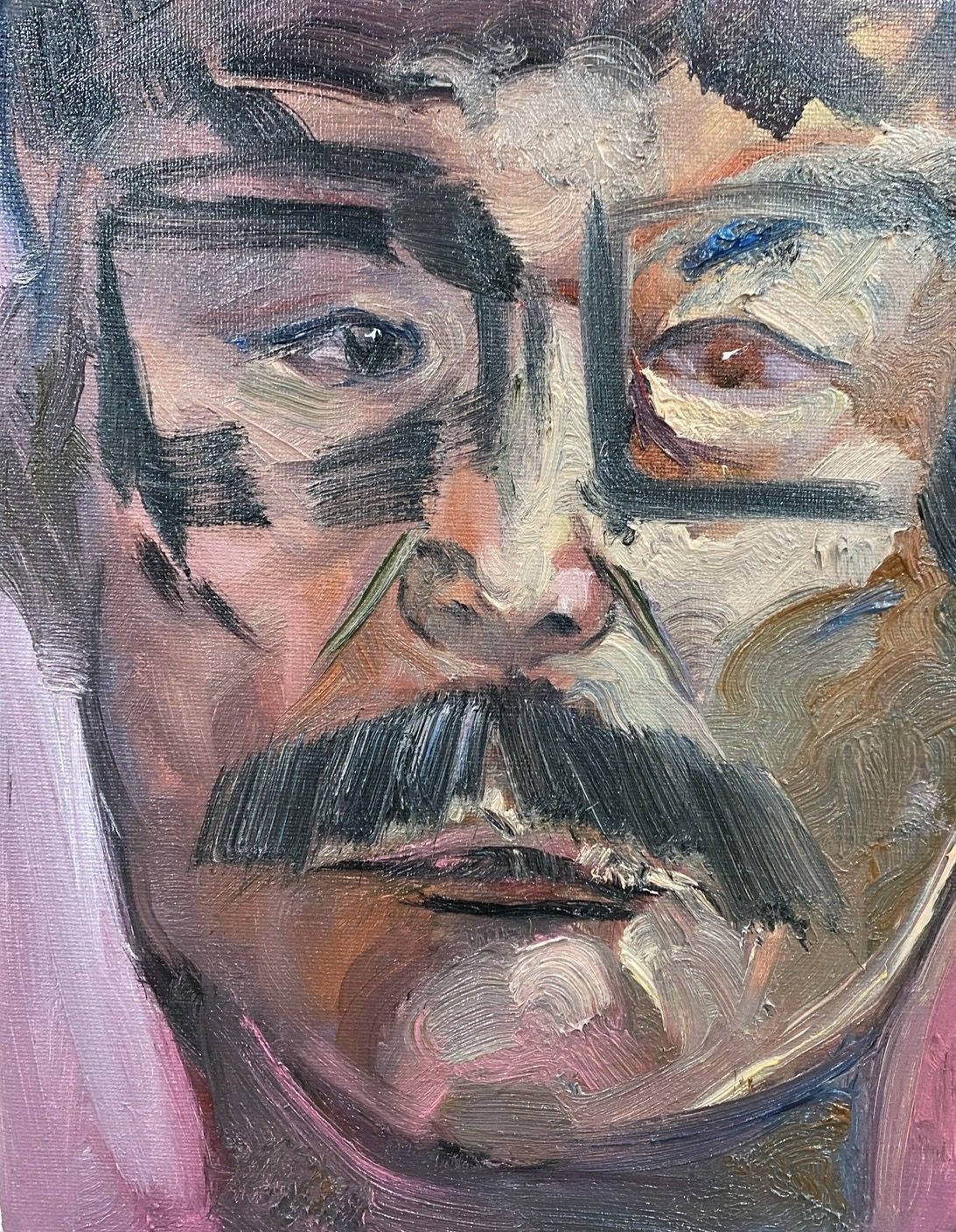 同一张脸，两个人