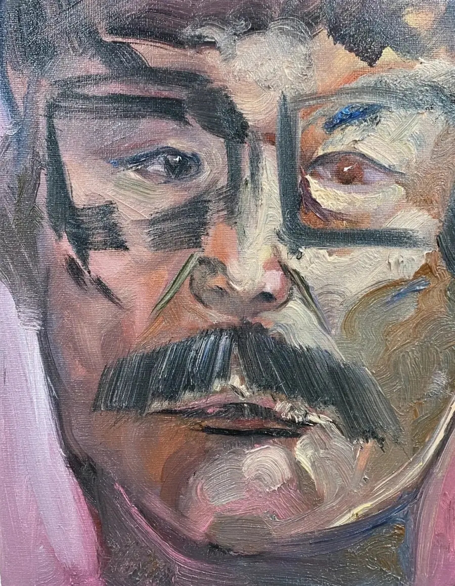 同一张脸，两个人